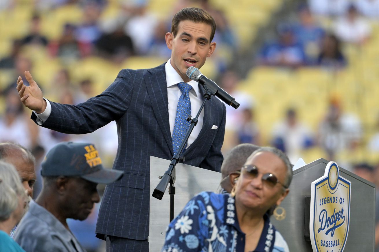 MLB: Pittsburgh Pirates at Los Angeles Dodgers
