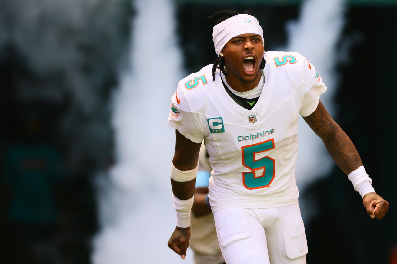 NFL: Jacksonville Jaguars at Miami Dolphins