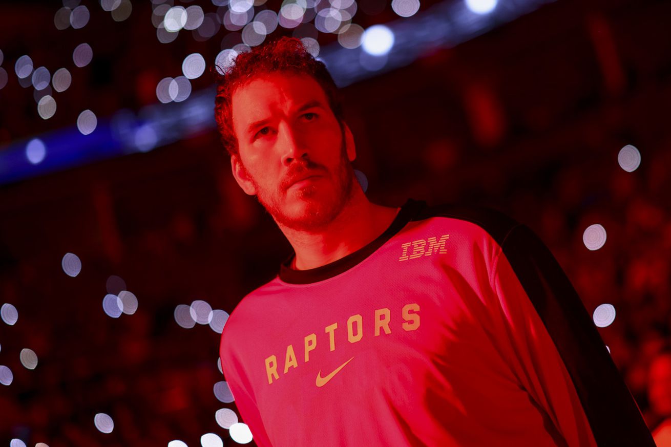 Los Angeles Lakers v Toronto Raptors
