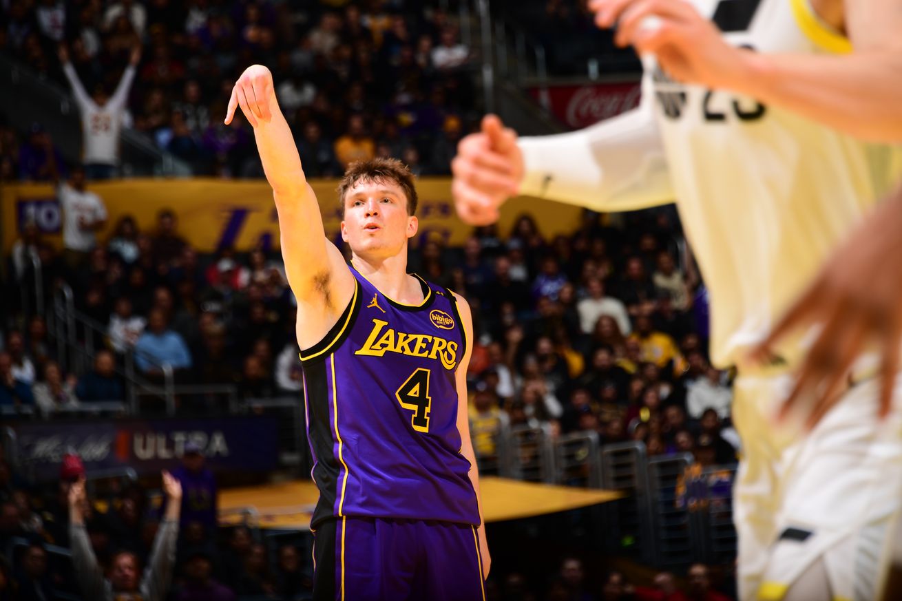 Utah Jazz v Los Angeles Lakers - Emirates NBA Cup