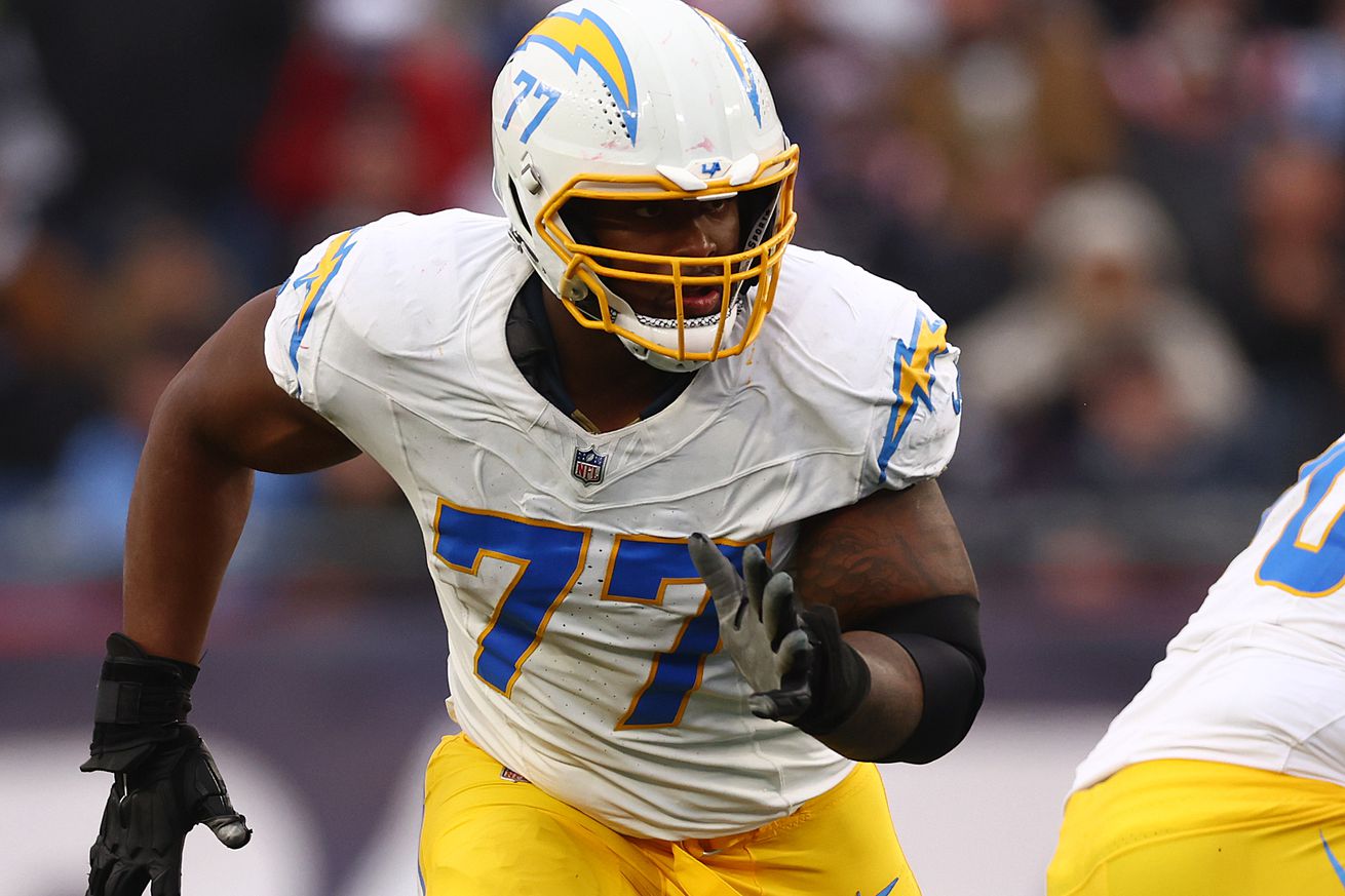 Los Angeles Chargers v New England Patriots
