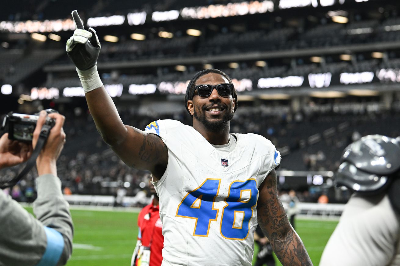 Los Angeles Chargers v Las Vegas Raiders