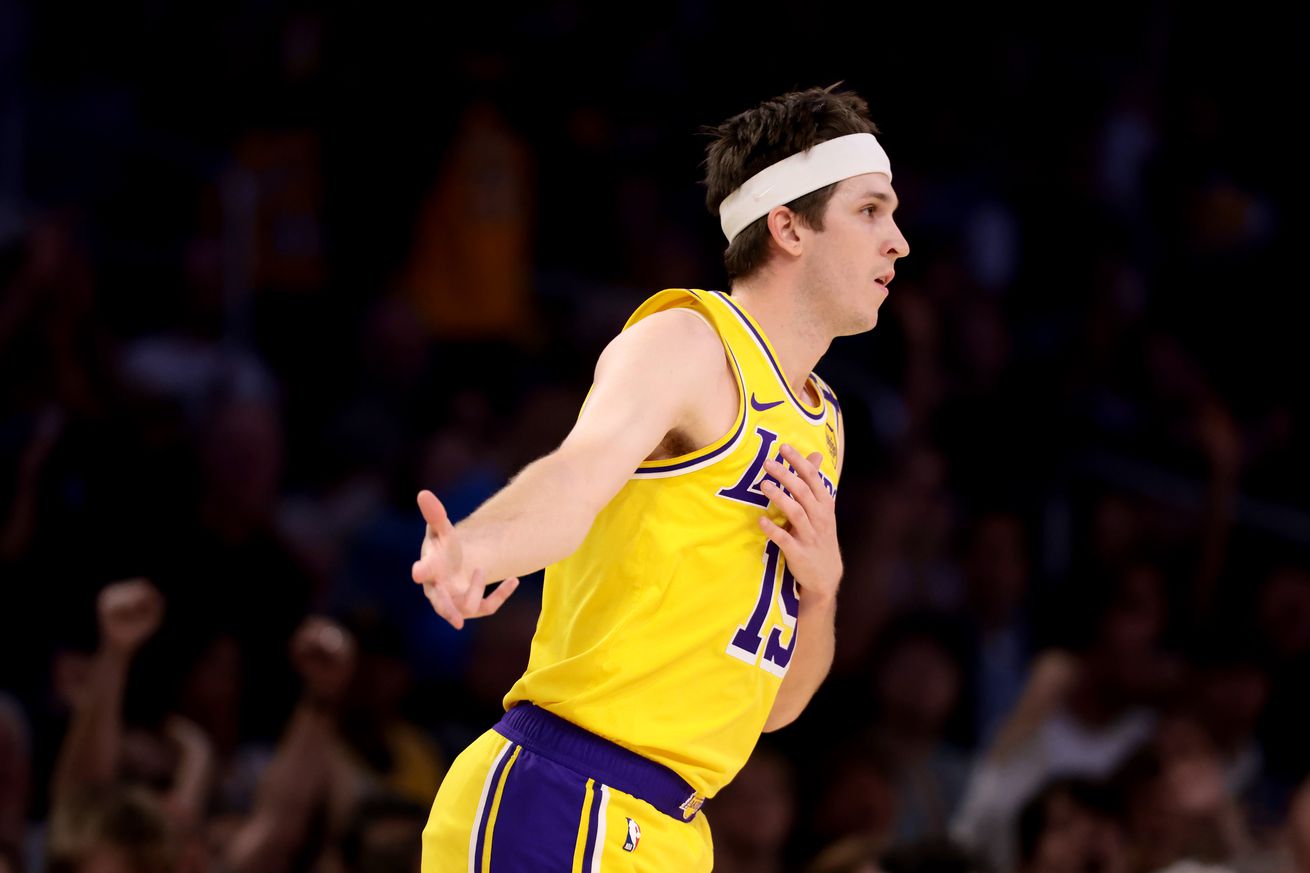 Houston Rockets v Los Angeles Lakers