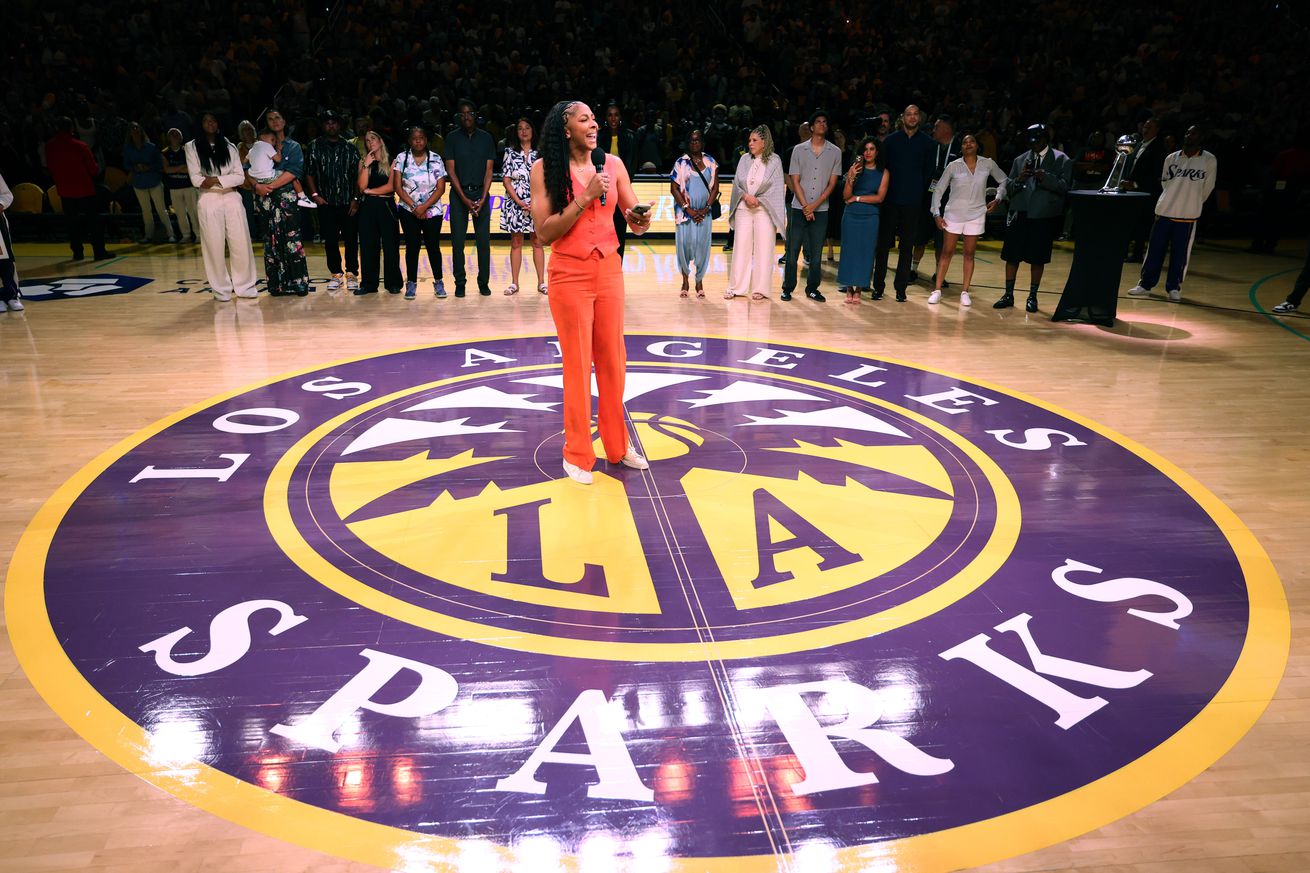 Chicago Sky v Los Angeles Sparks