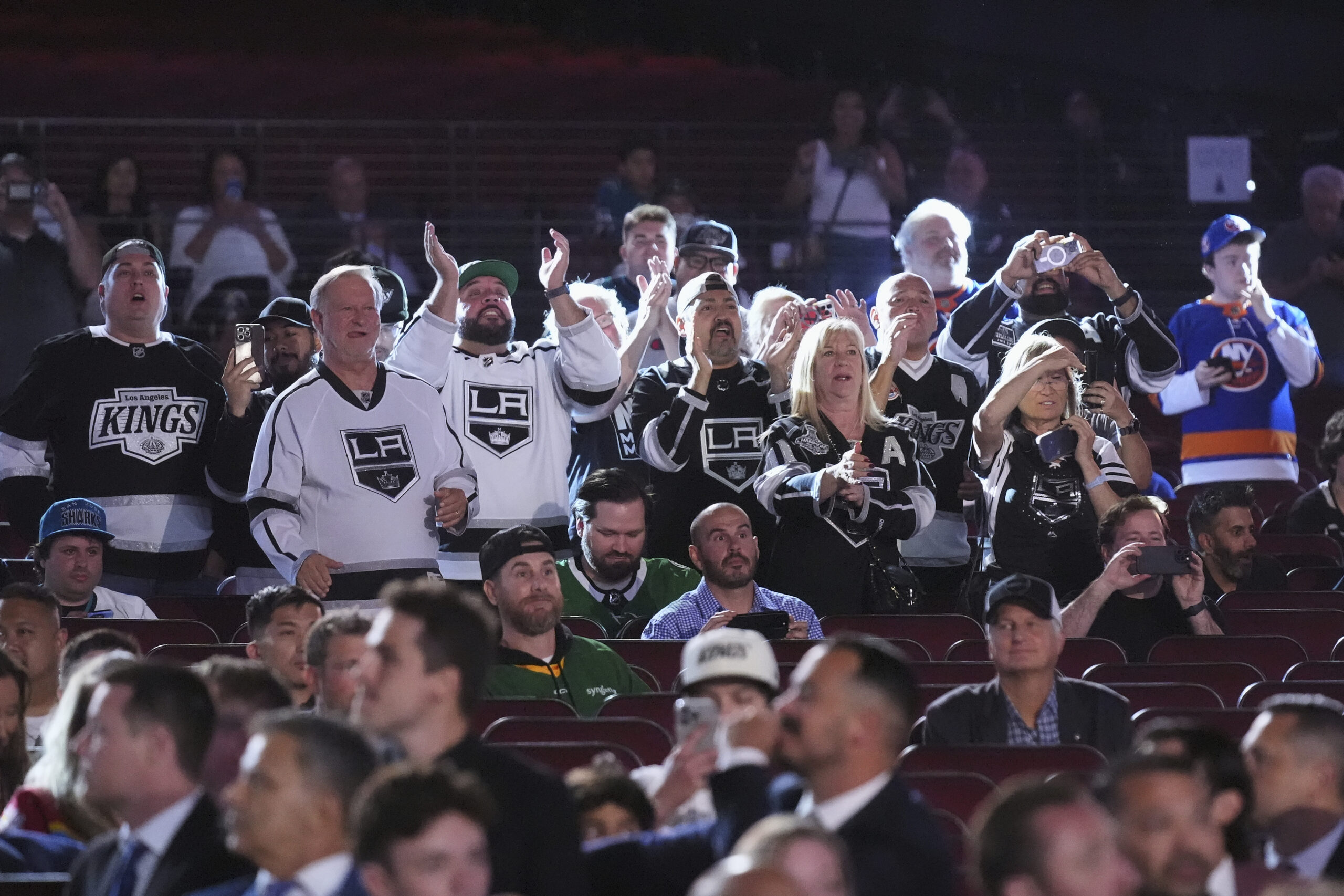 Kings fans cheer as Henry Brzustewicz is selected by the...
