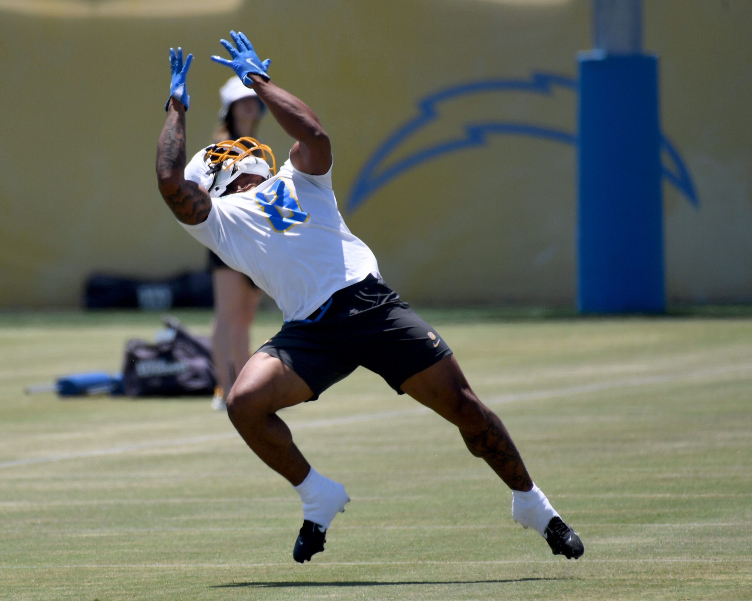 Chargers rookie running back Omarion Hampton goes through drills during...