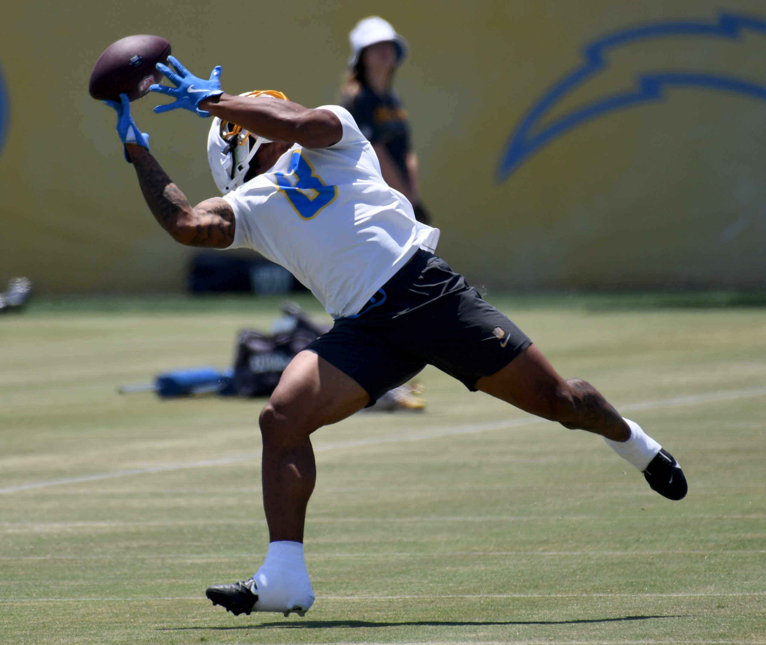 Chargers rookie running back Omarion Hampton goes through drills during...