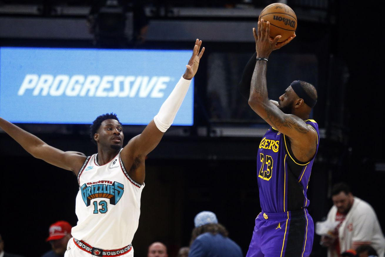 NBA: Los Angeles Lakers at Memphis Grizzlies