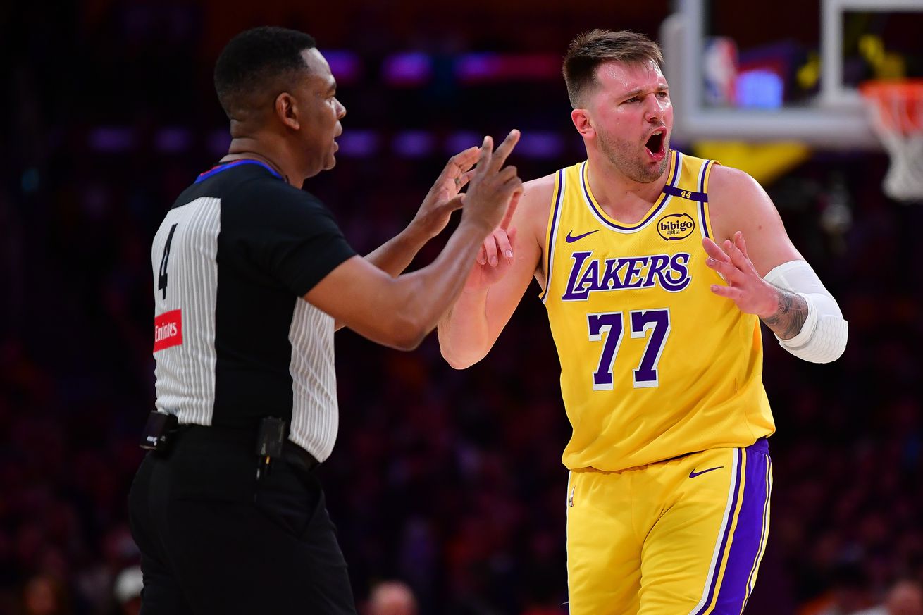 NBA: Golden State Warriors at Los Angeles Lakers