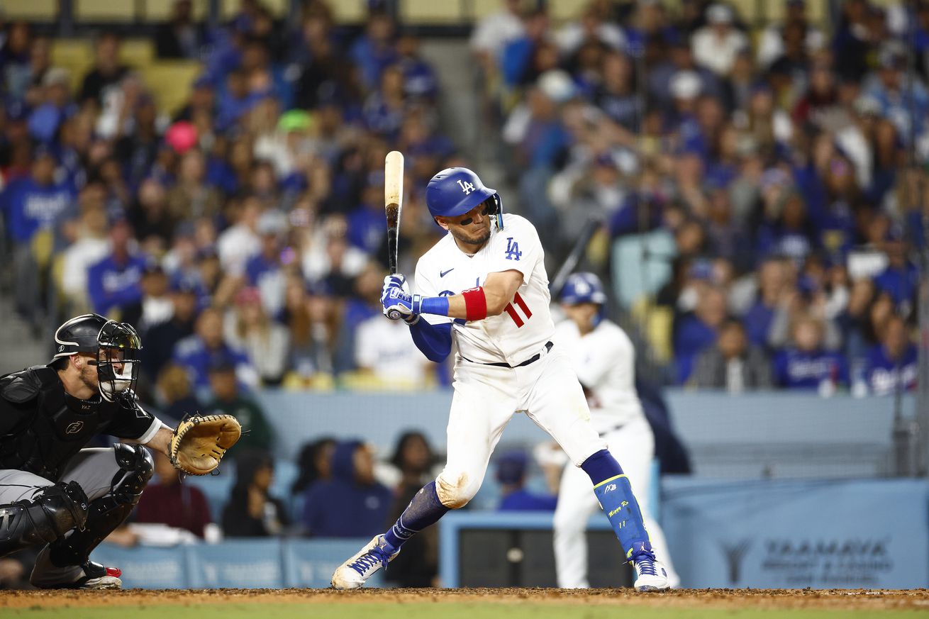 Chicago White Sox v Los Angeles Dodgers