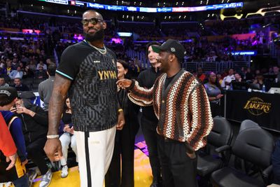 Milwaukee Bucks v Los Angeles Lakers