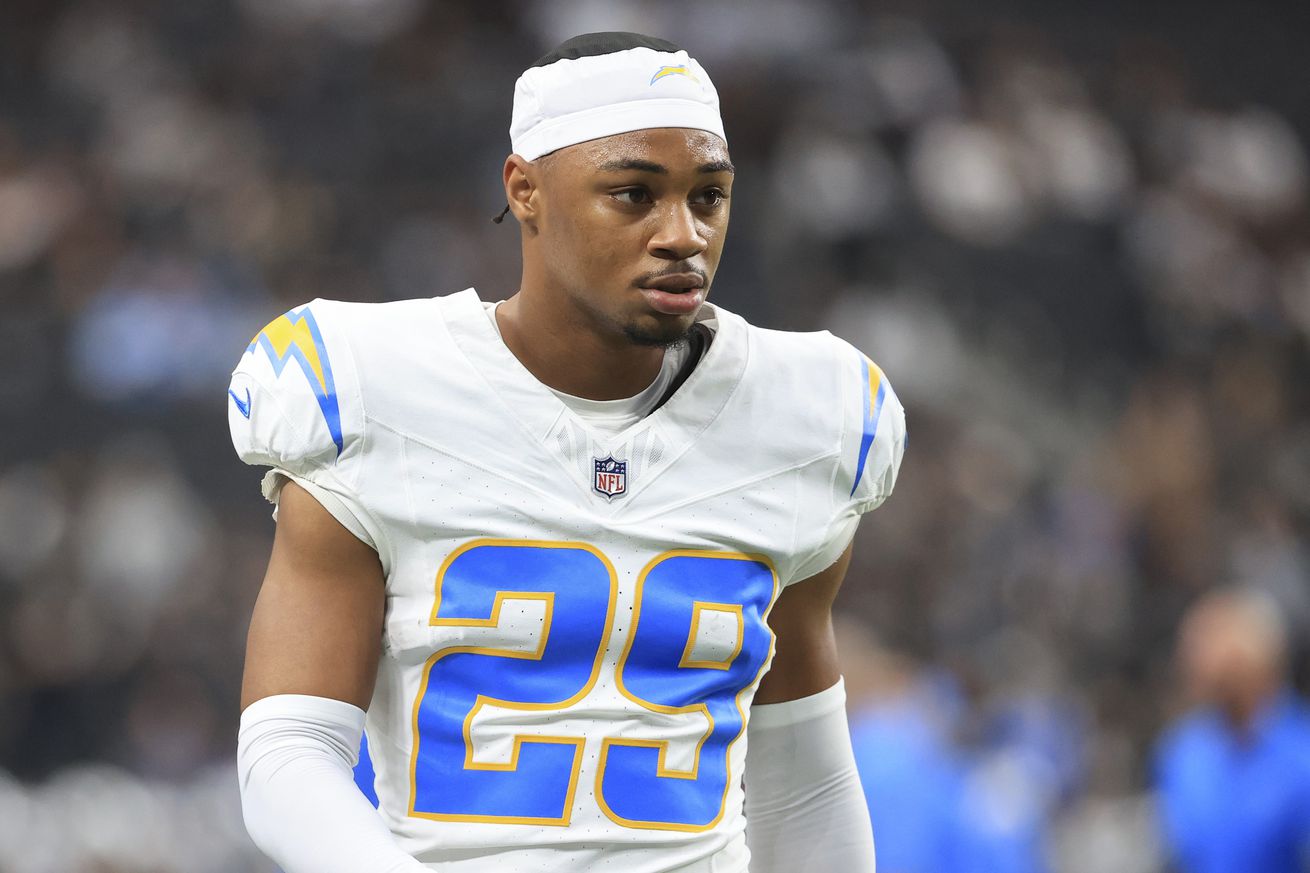 Los Angeles Chargers v Las Vegas Raiders
