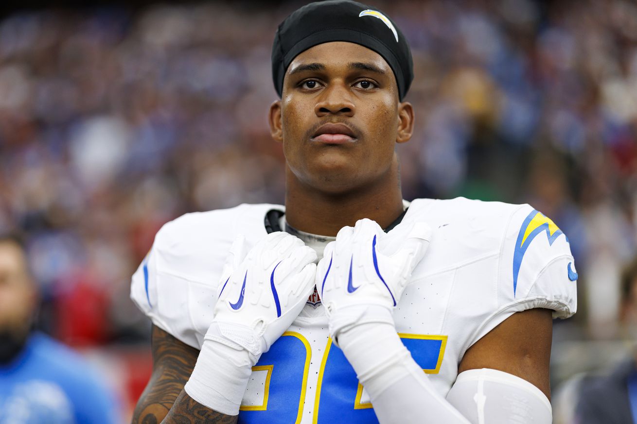 AFC Wild Card Playoffs: Los Angeles Chargers v Houston Texans
