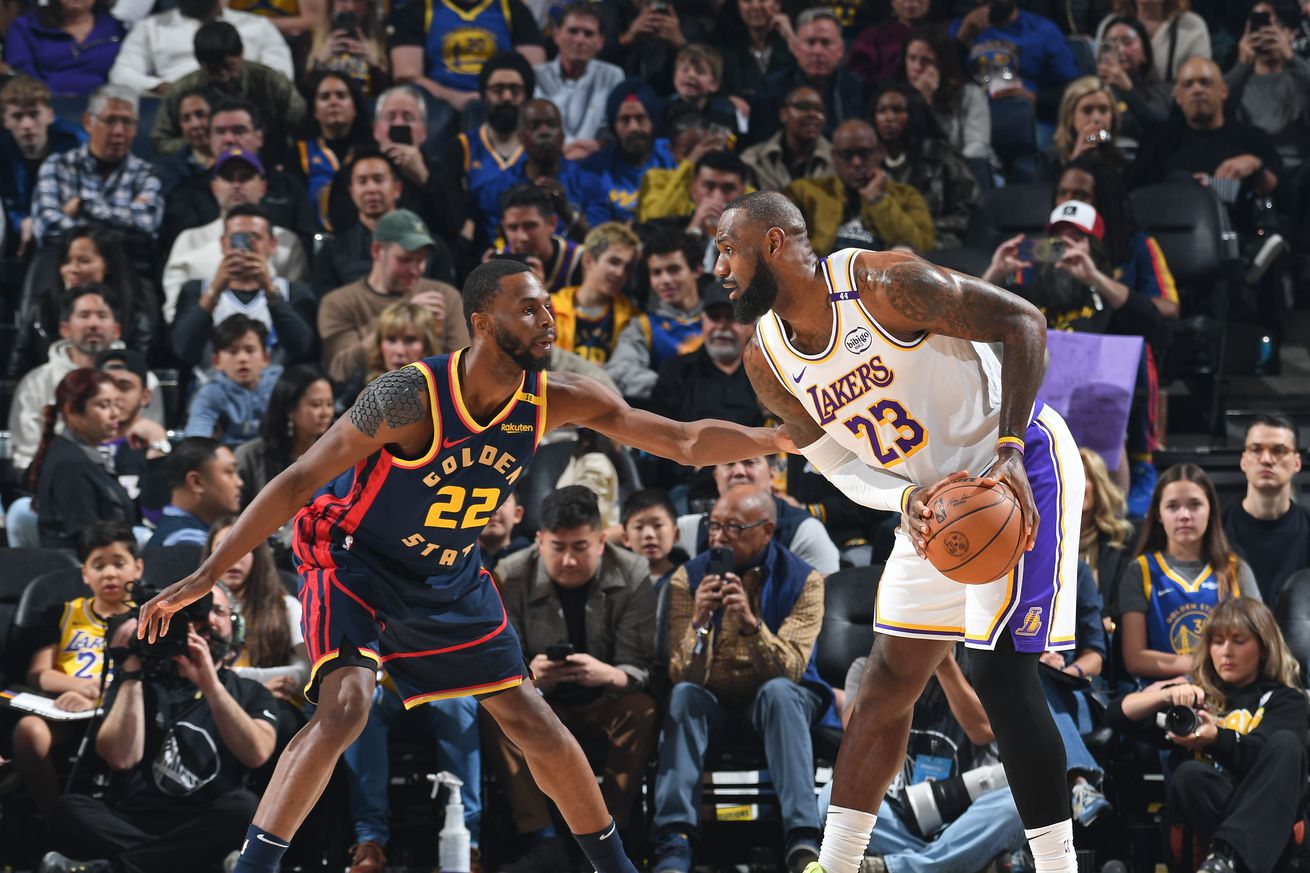Los Angeles Lakers v Golden State Warriors