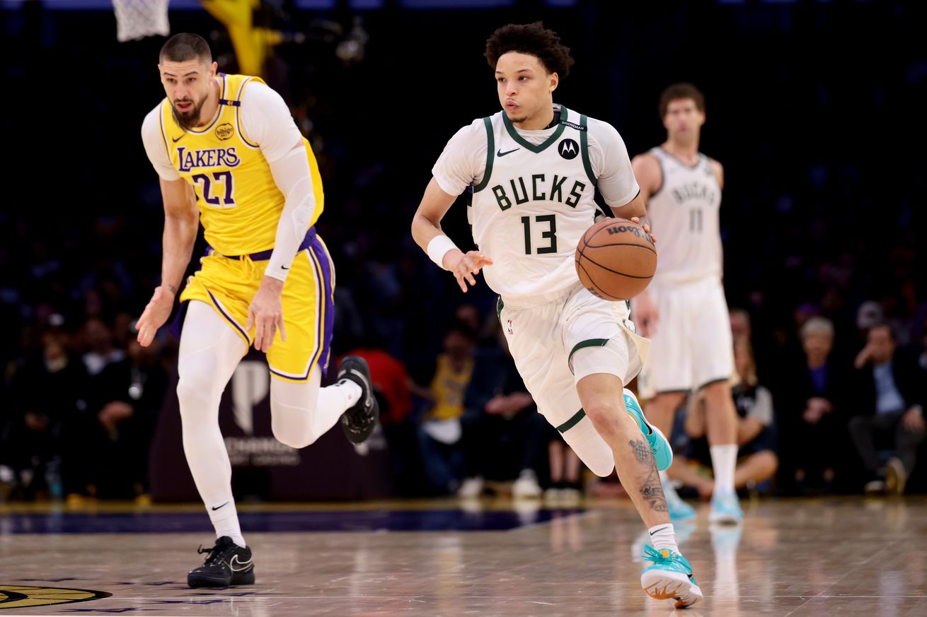 Milwaukee Bucks v Los Angeles Lakers