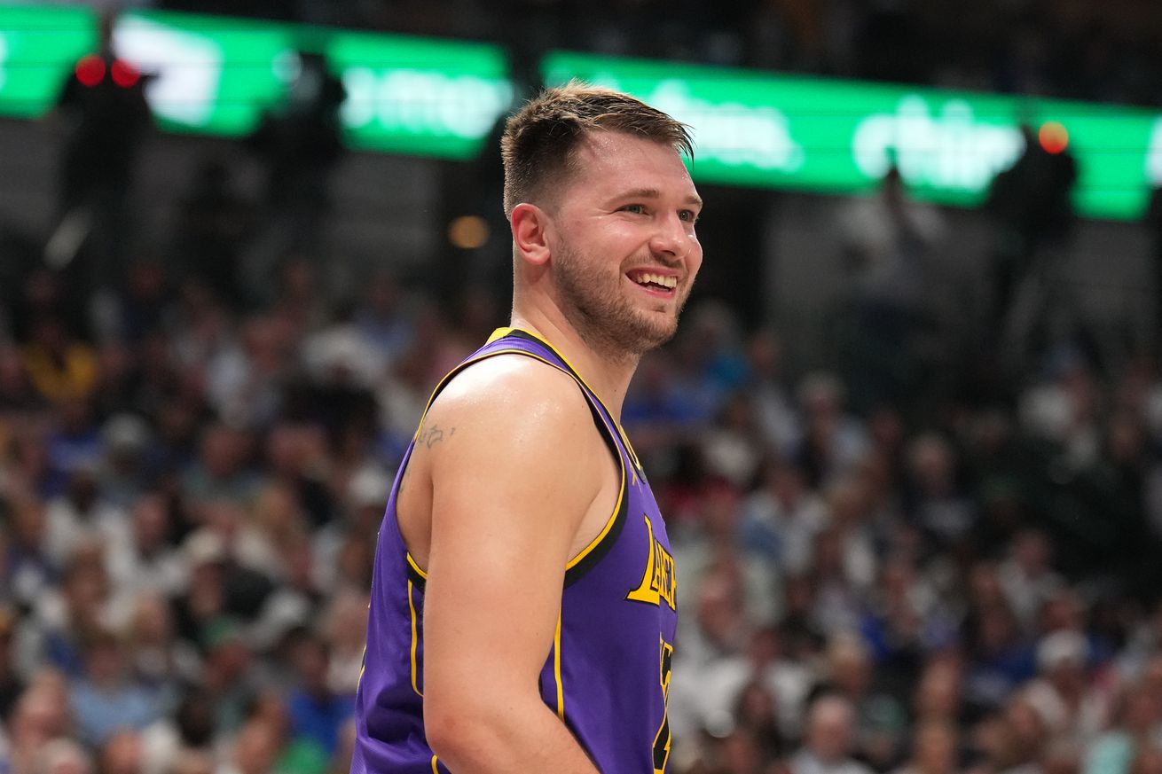 Los Angeles Lakers v Dallas Mavericks