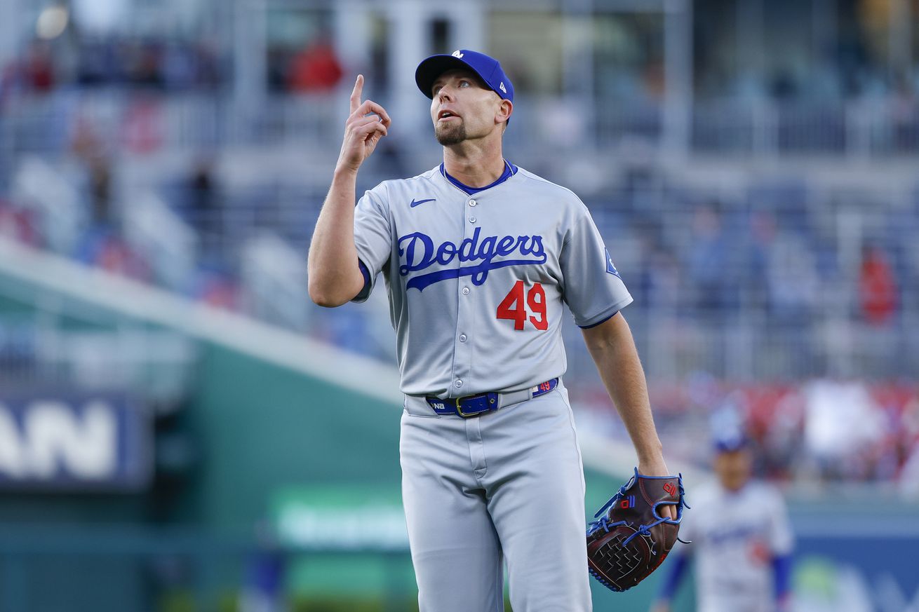 Los Angeles Dodgers v Washington Nationals