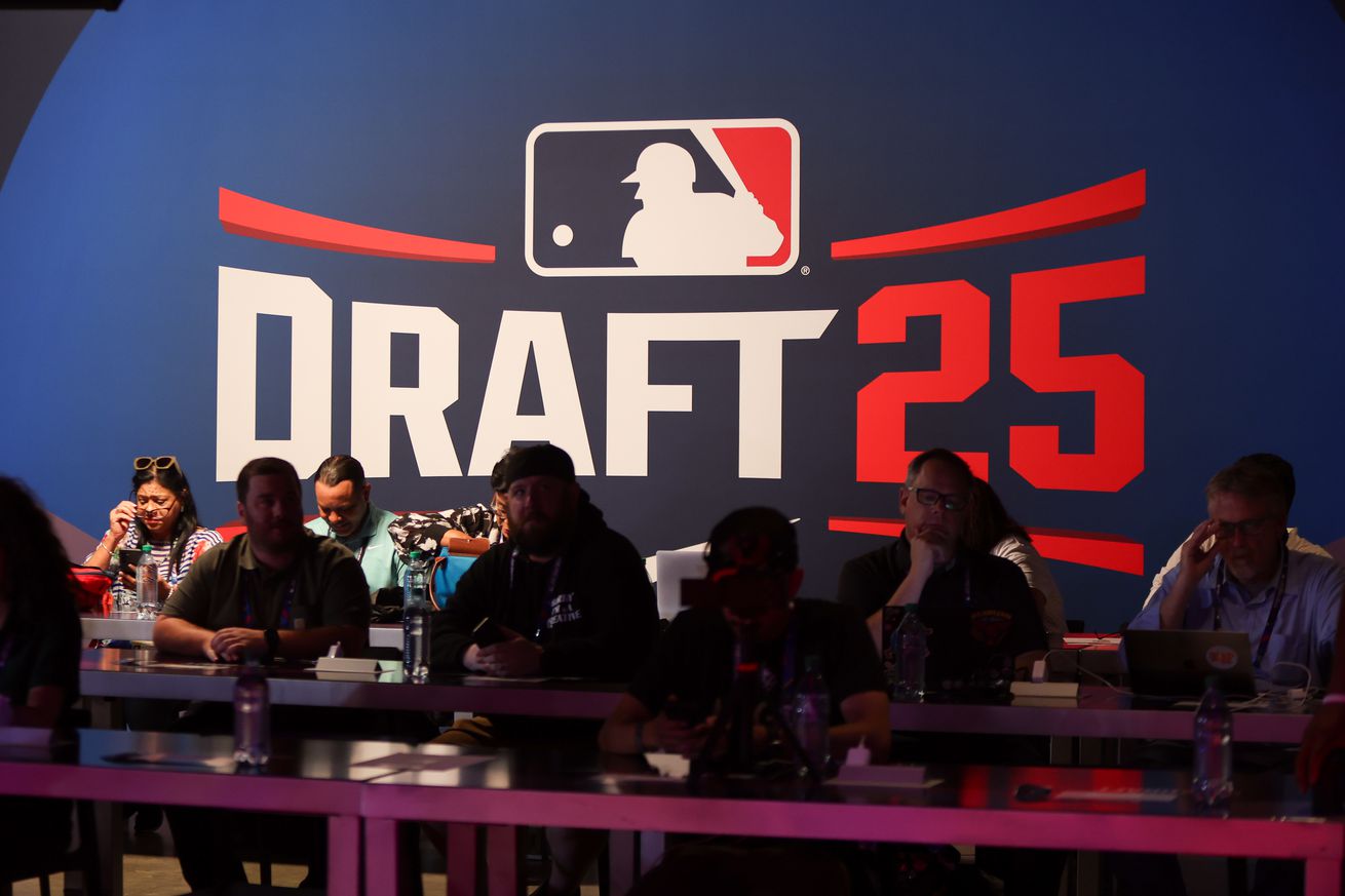 MLB: Draft