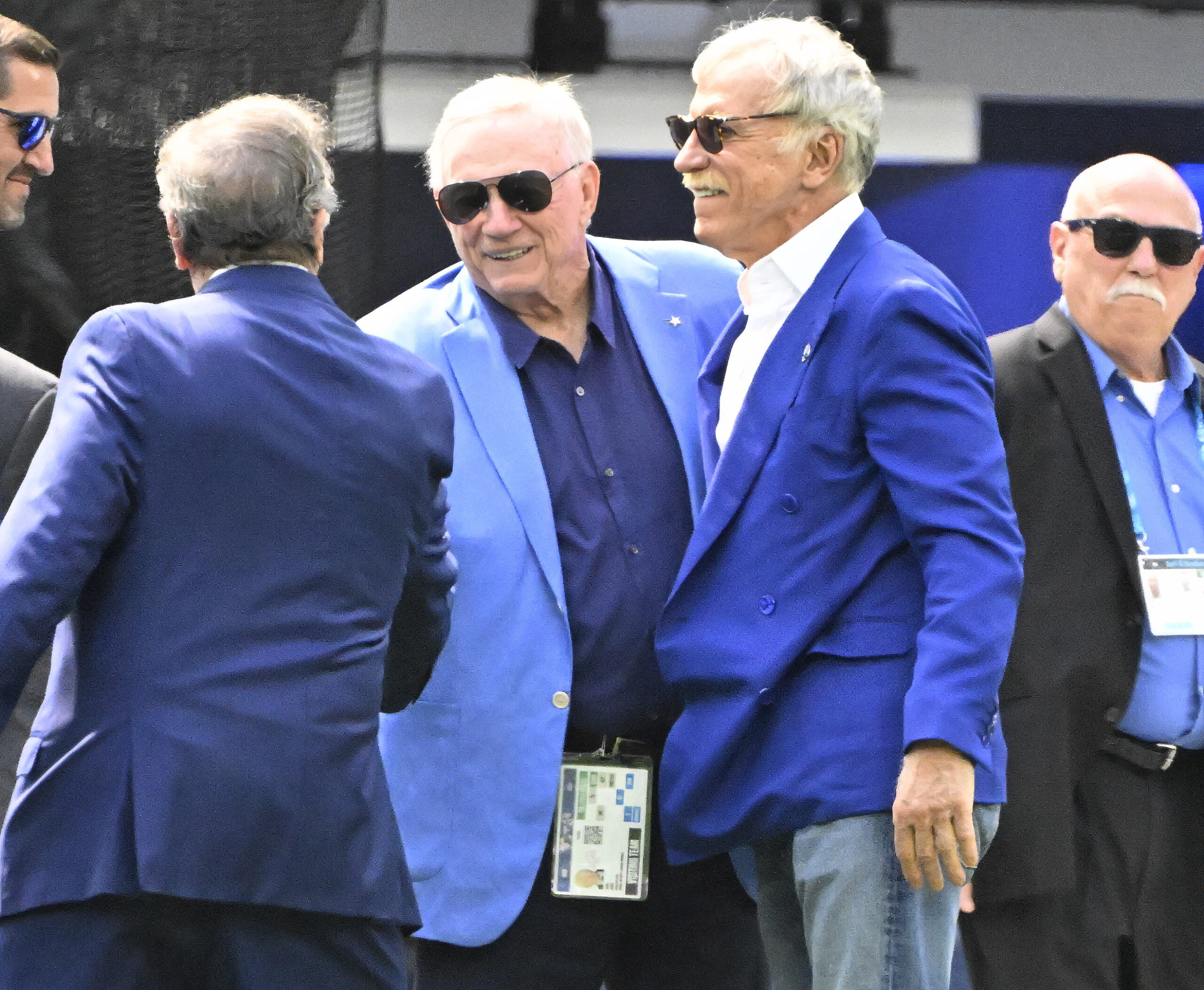 Dallas Cowboys owner Jerry Jones, left, with Rams owner Stan...