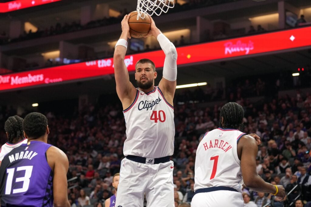Los Angeles Clippers center Ivica Zubac (40) rebounds against the Sacramento Kings during the first quarter at Golden 1 Center. 