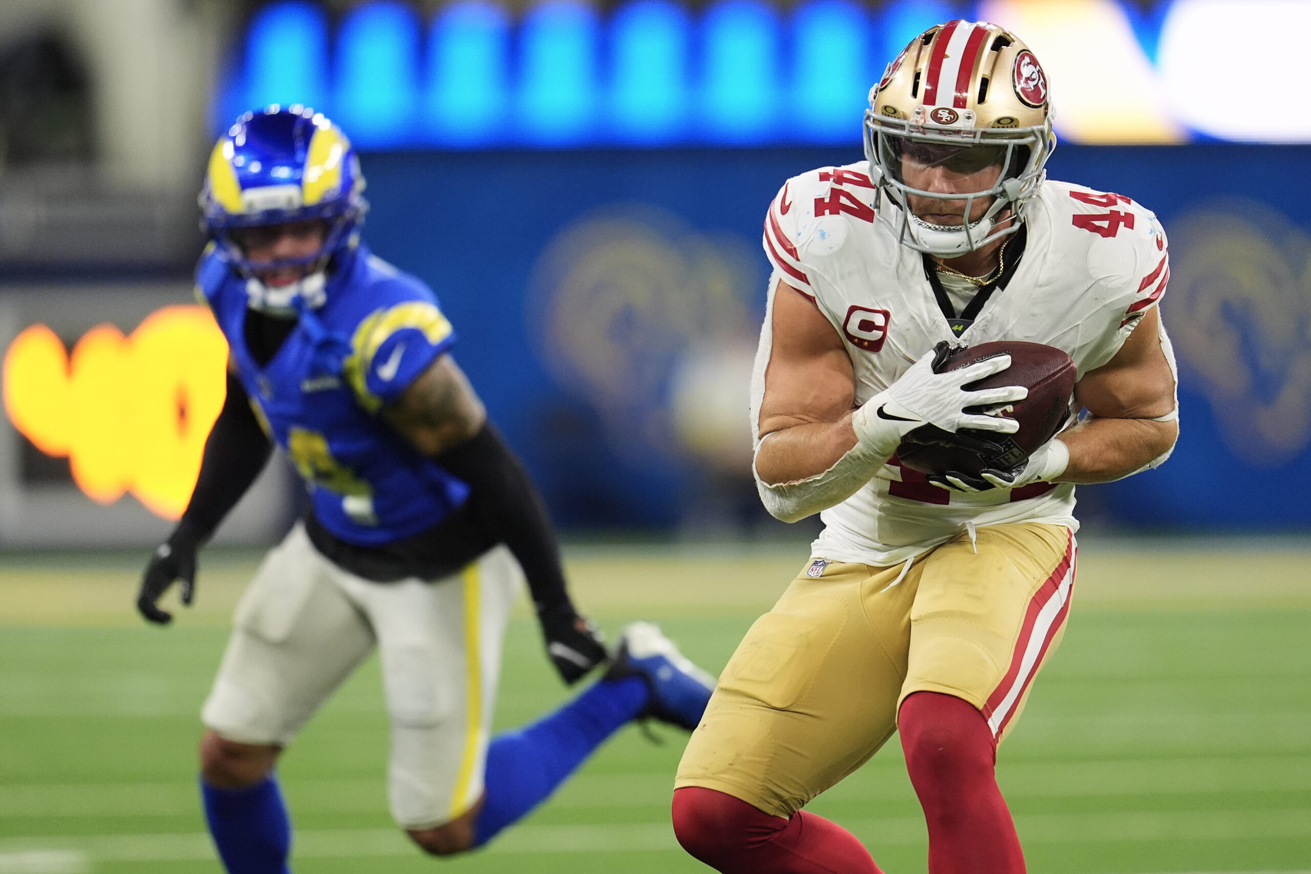 San Francisco 49ers fullback Kyle Juszczyk (44) catches a pass...