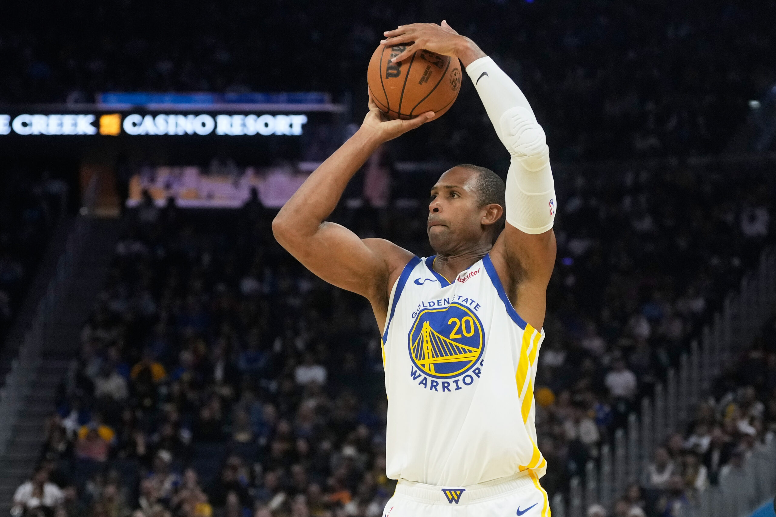 Golden State Warriors center/forward Al Horford shoots during the first...
