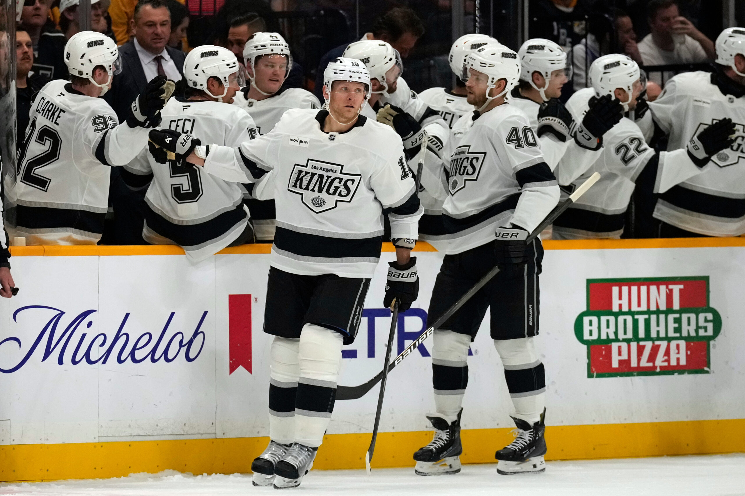 Los Angeles Kings right wing Corey Perry (10) is congratulated...