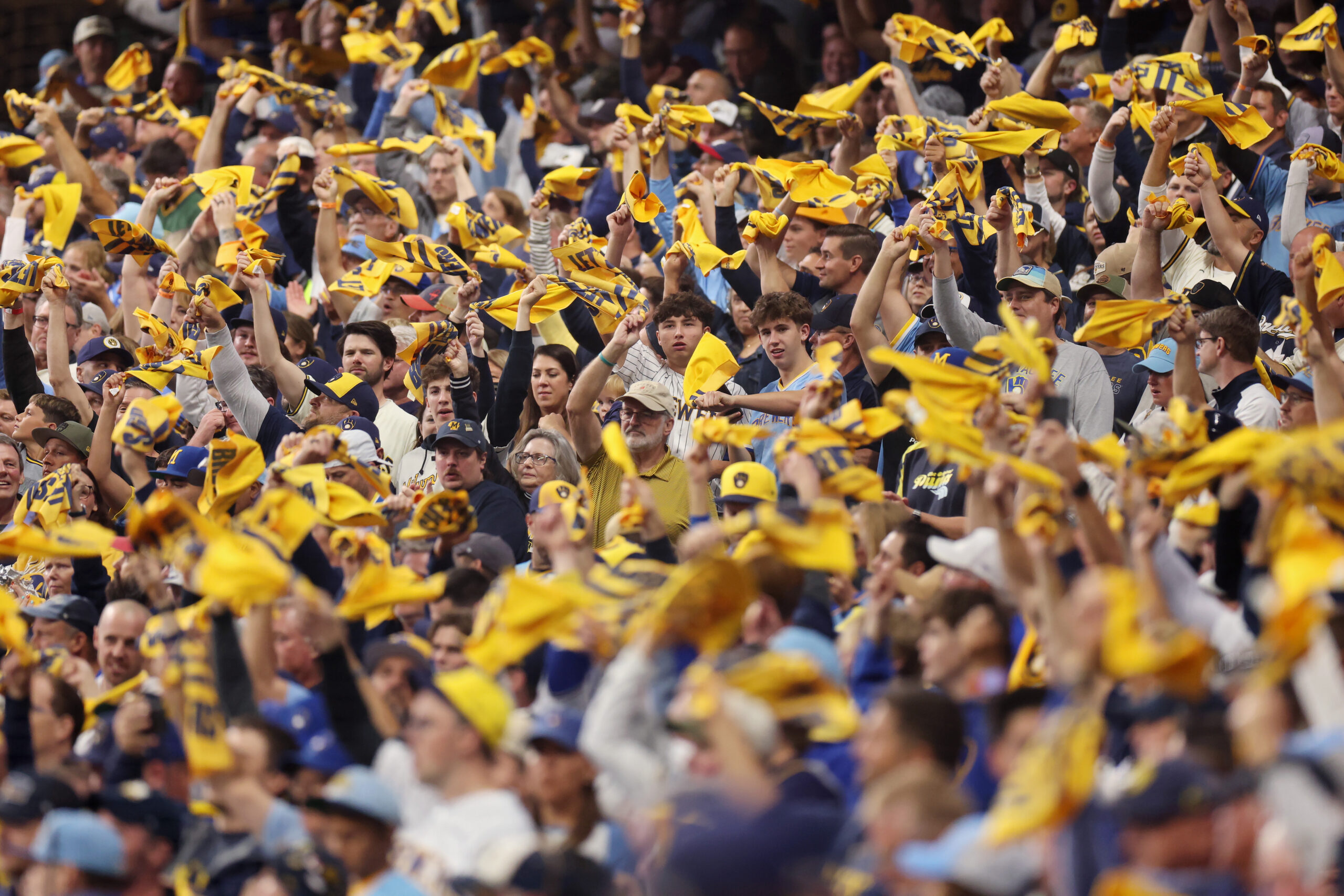 Fans cheer before Game 1 of the National League Championship...