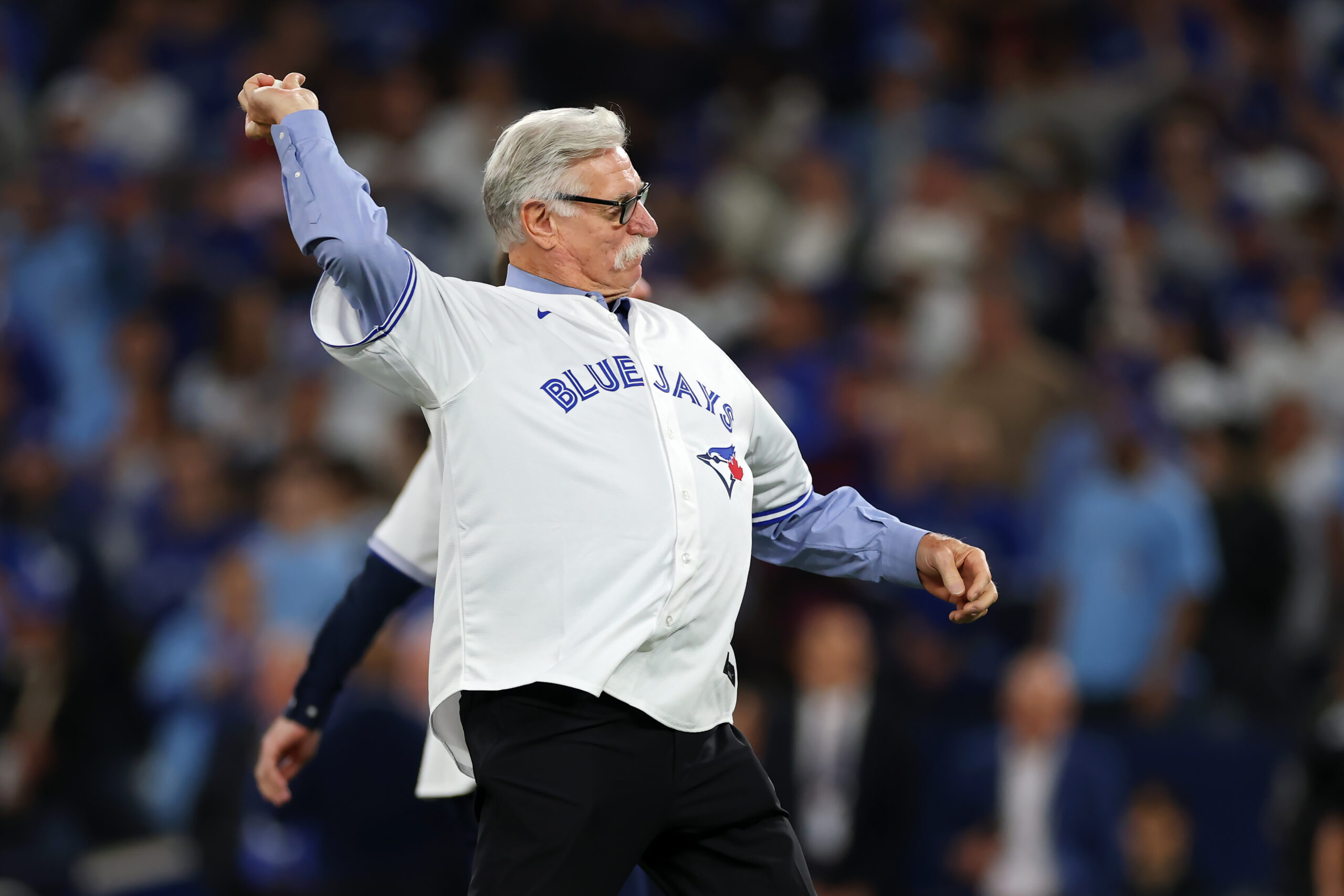 Former Toronto Blue Jays pitcher Jack Morris throws out the...