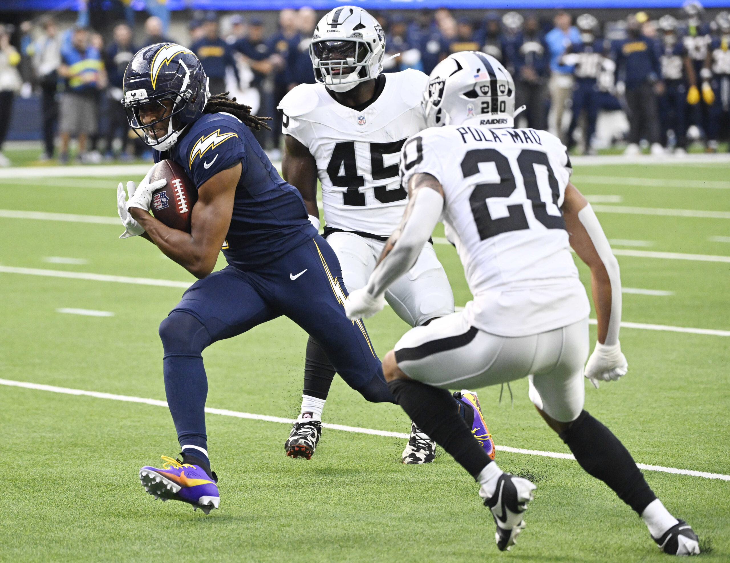 Wide receiver Quentin Johnston #1 of the Los Angeles Chargers...