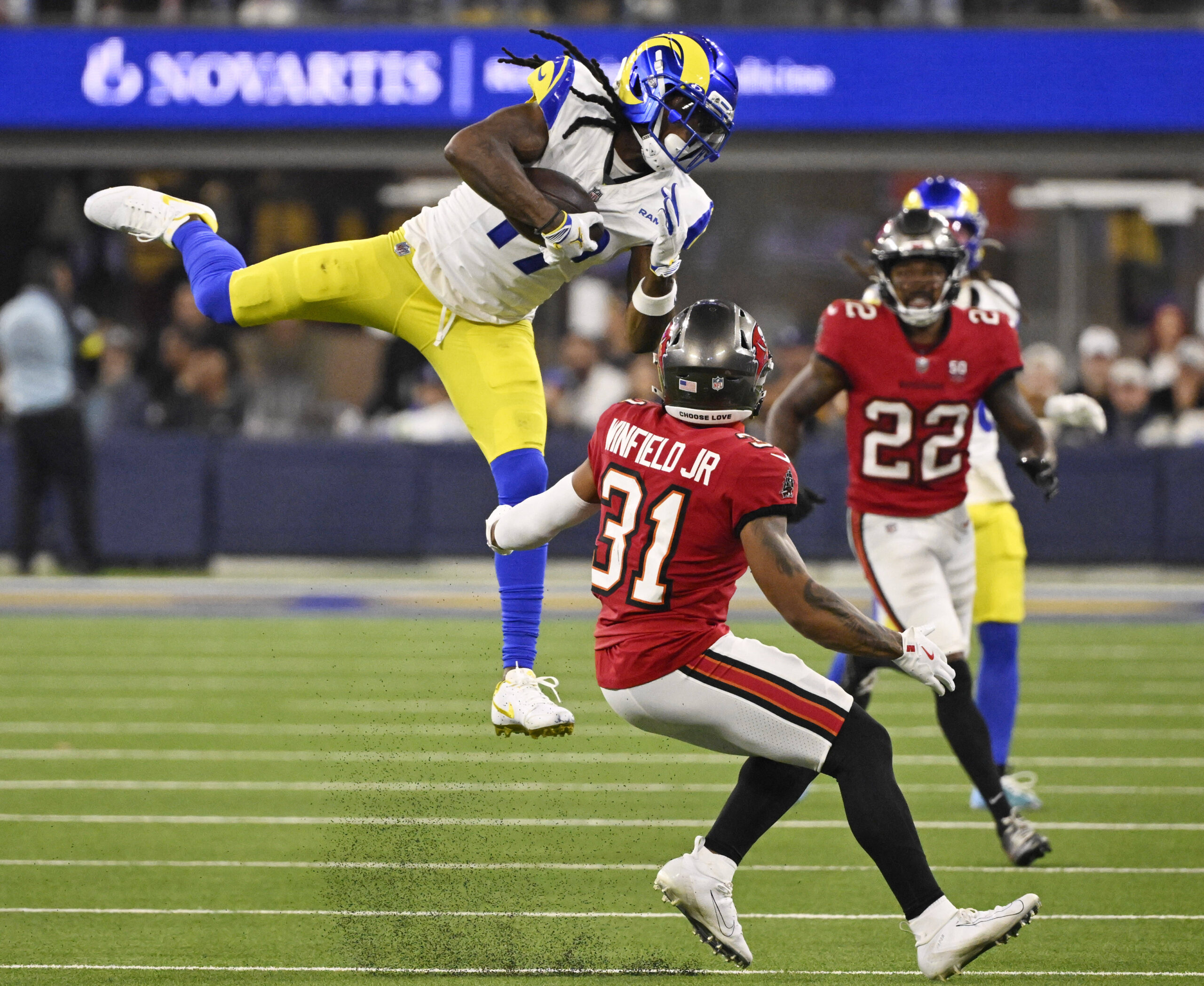 Wide receiver Davante Adams (17) of the Rams catches a...