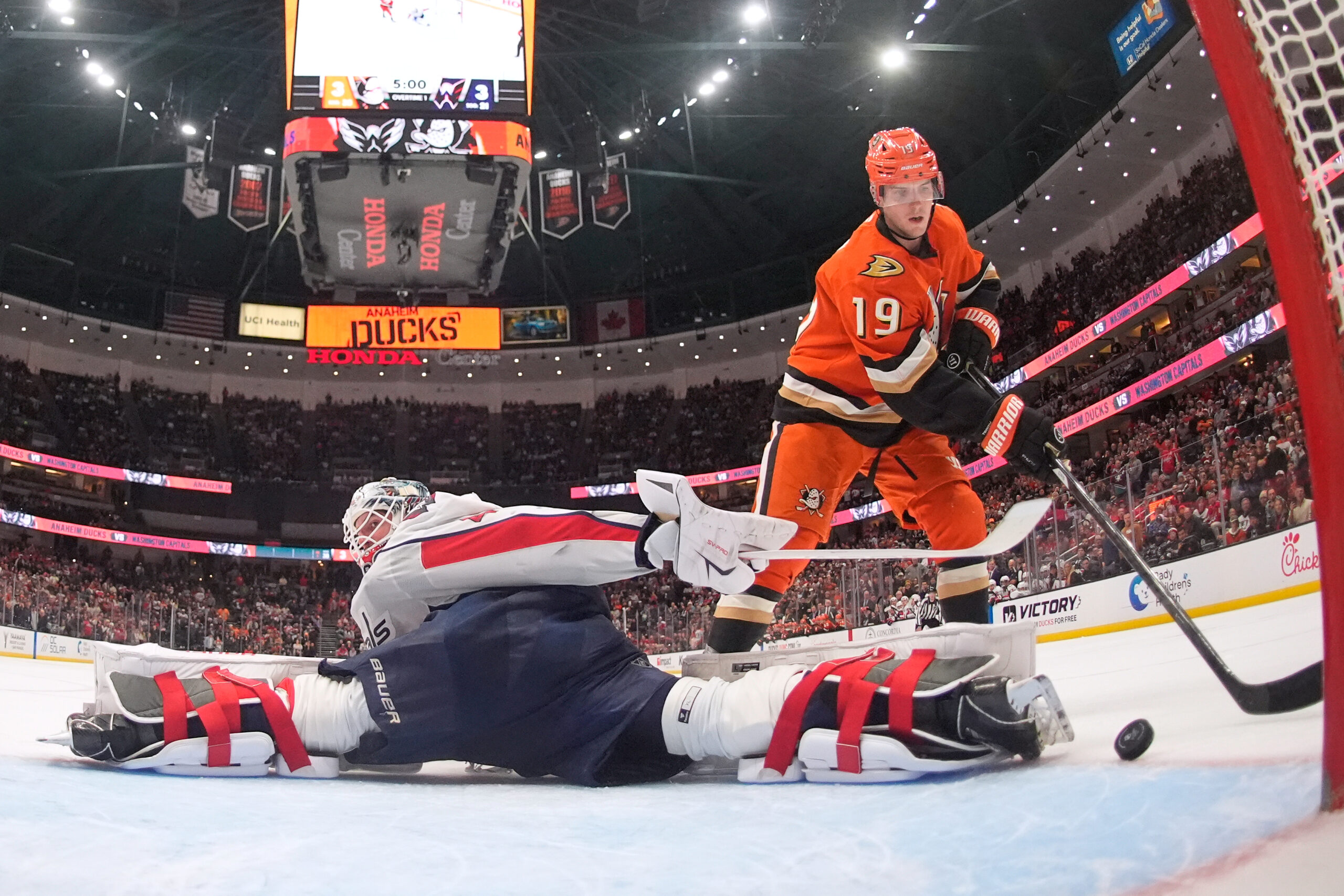 Ducks right wing Troy Terry scores on Washington Capitals goaltender...