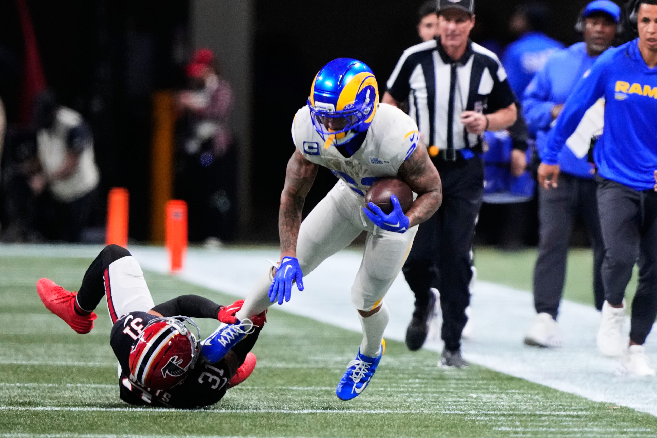 Rams running back Kyren Williams (23) carries against Atlanta Falcons...