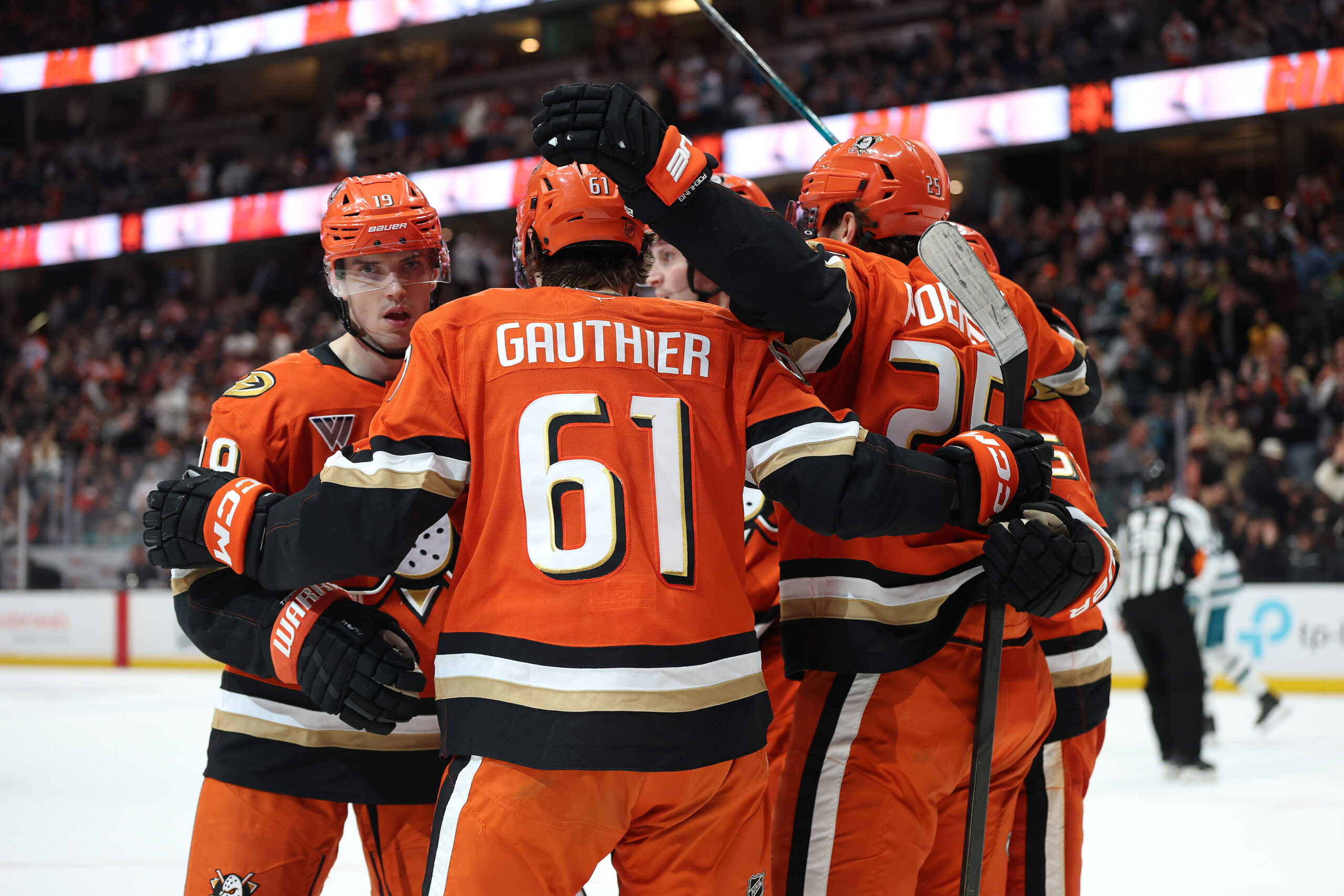 The Ducks’ Troy Terry (19) and Ryan Poehling (25) congratulate...