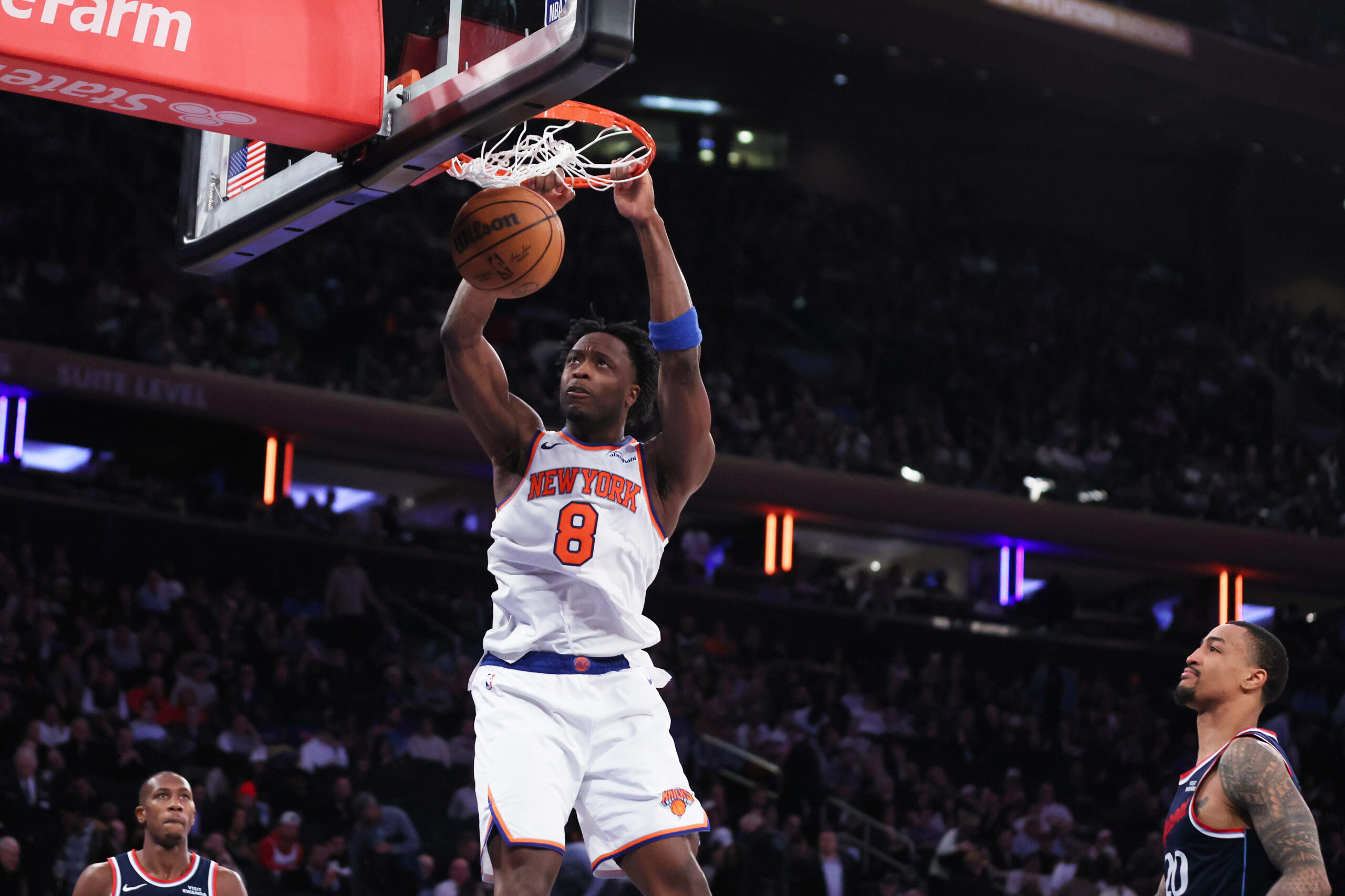 New York Knicks forward OG Anunoby dunks during the second...