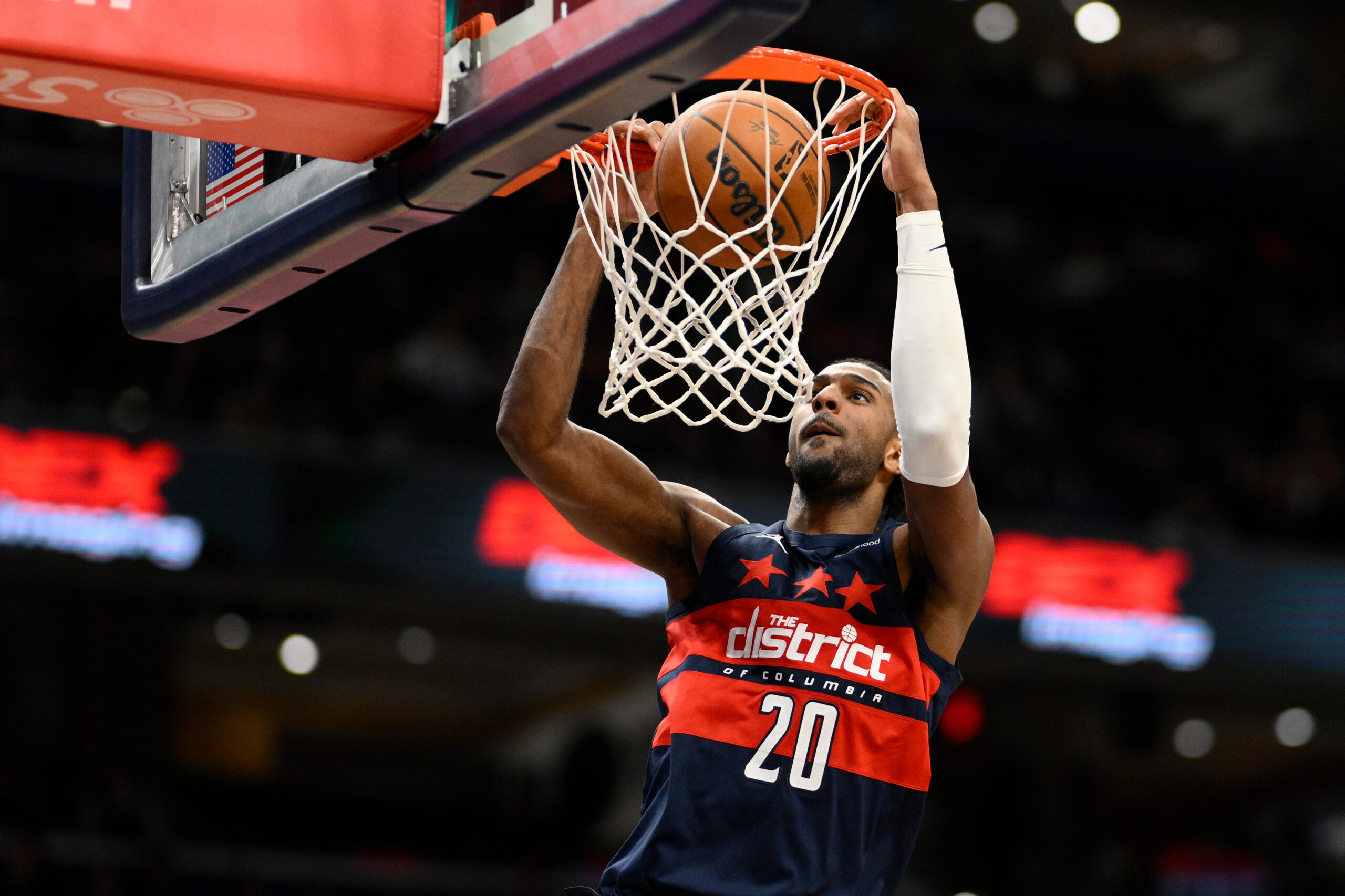 Washington Wizards center Alex Sarr dunks during the second half...