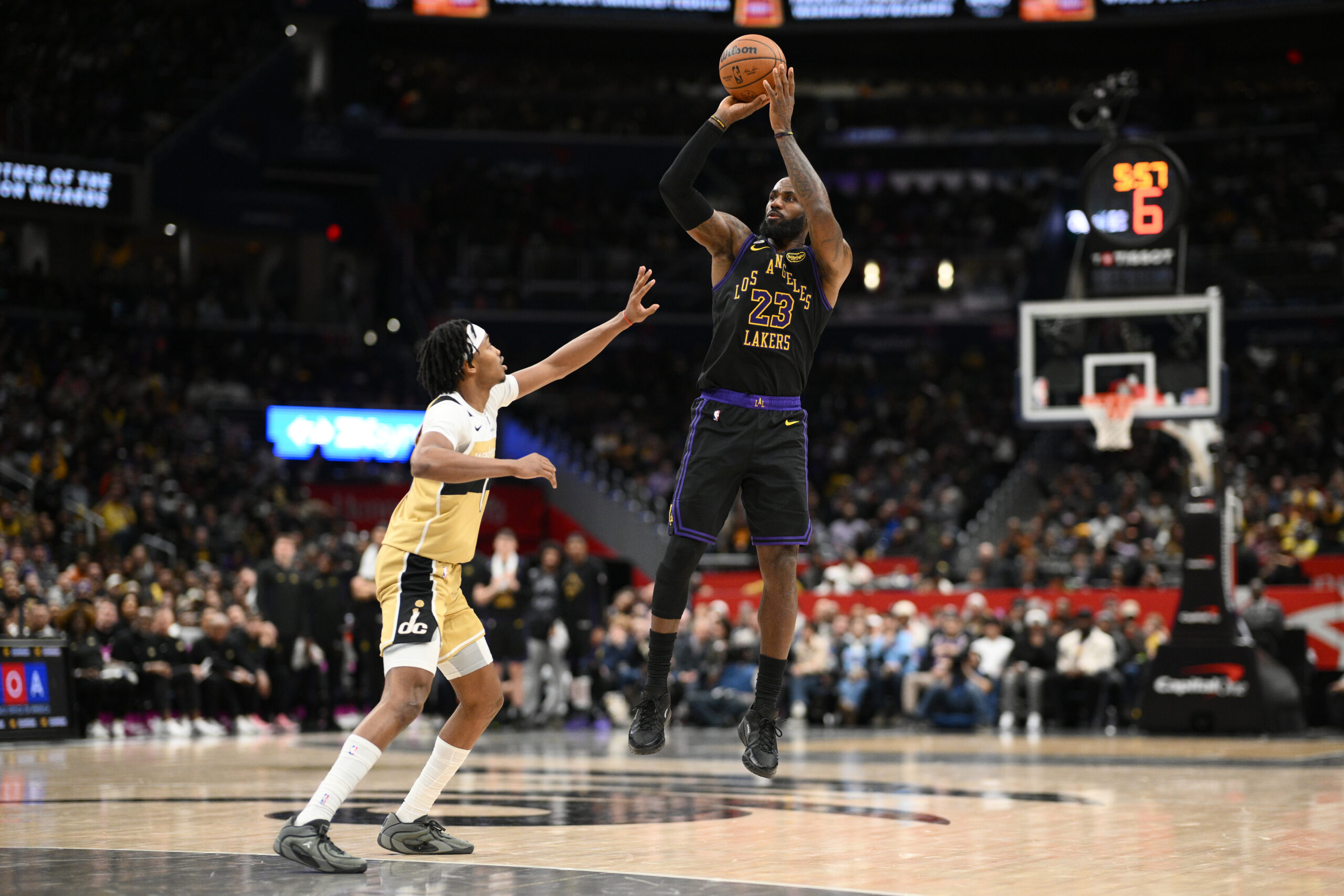 Lakers forward LeBron James (23) shoots against Washington Wizards guard...