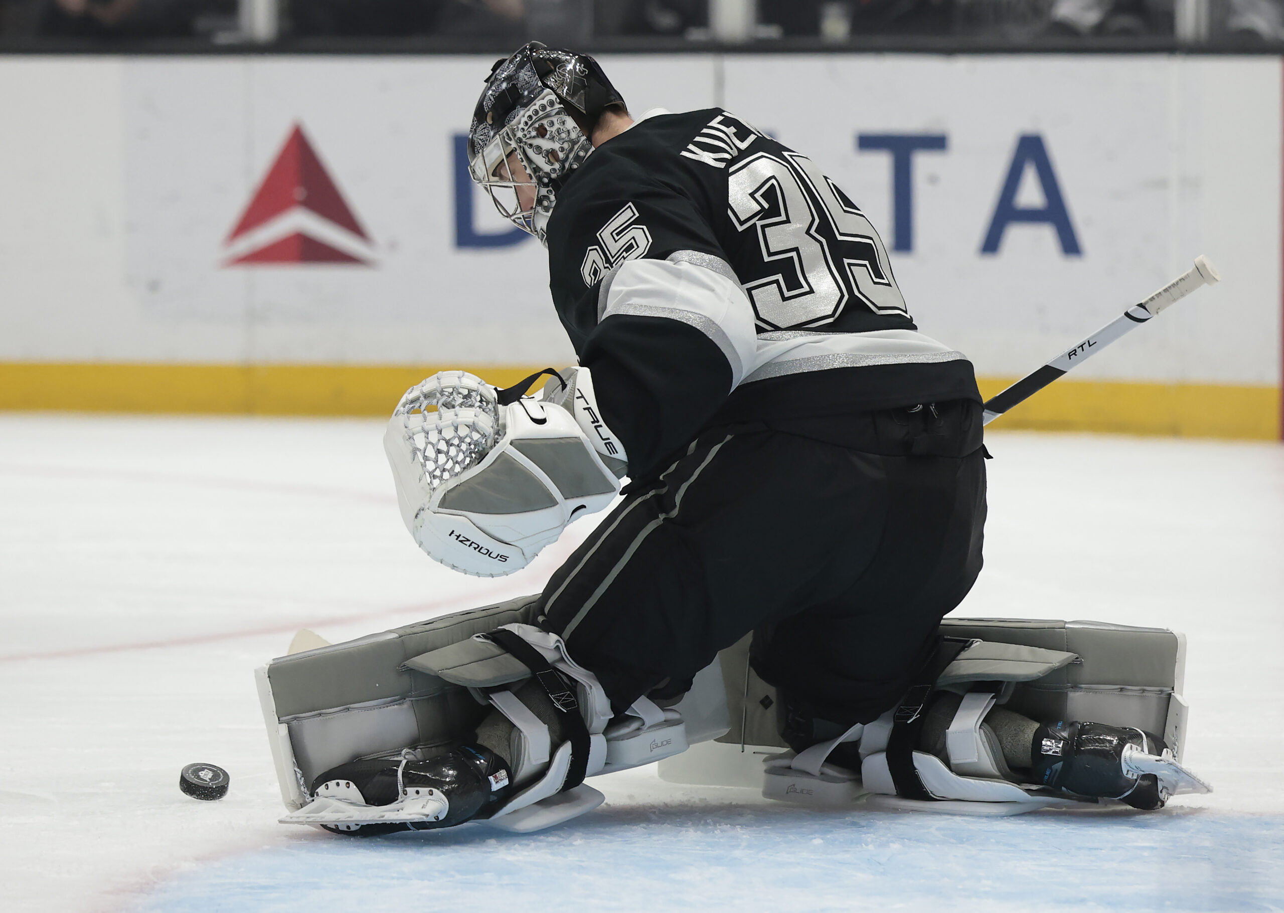 Kings goaltender Darcy Kuemper makes a save during the first...
